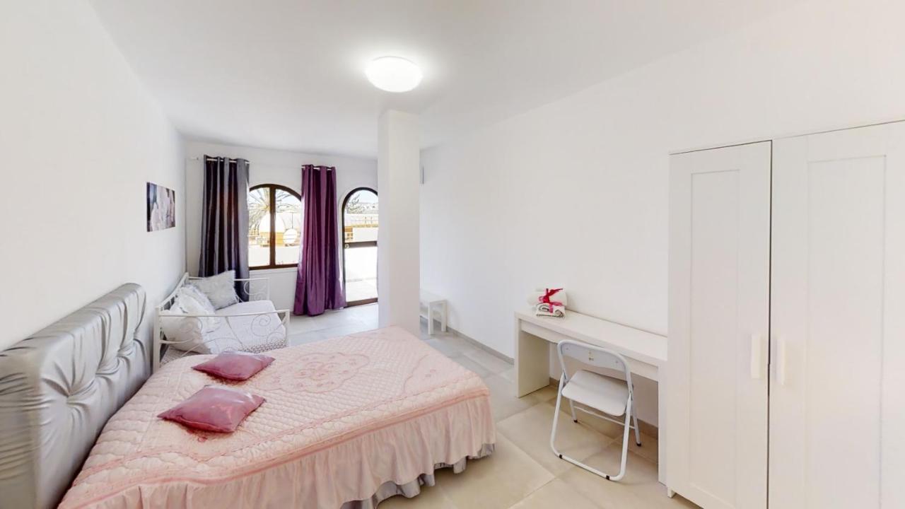 Vv Las Buganvillas Maspalomas - Cocina Y Habitaciones Con Banos Privados Buitenkant foto