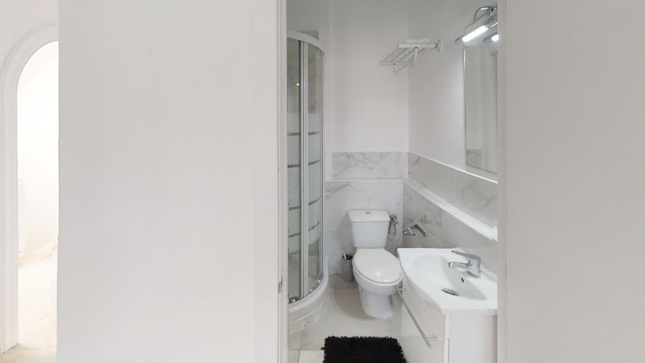 Vv Las Buganvillas Maspalomas - Cocina Y Habitaciones Con Banos Privados Buitenkant foto