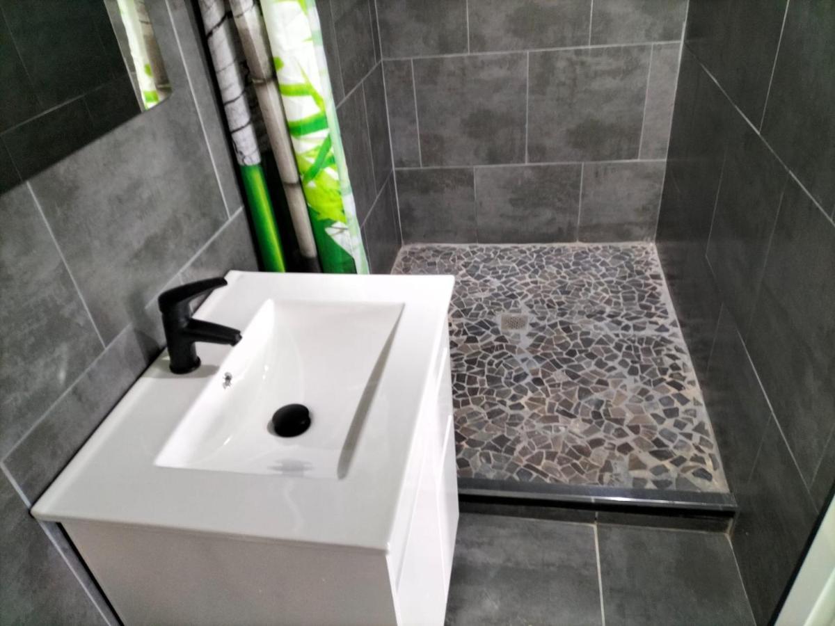 Vv Las Buganvillas Maspalomas - Cocina Y Habitaciones Con Banos Privados Buitenkant foto