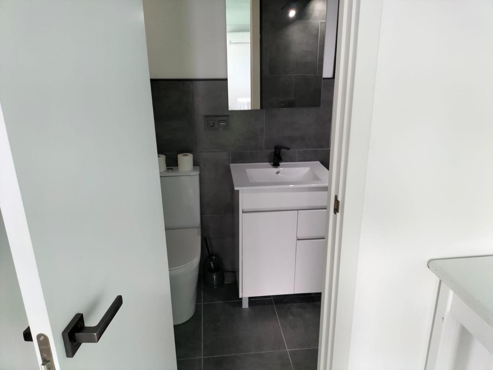 Vv Las Buganvillas Maspalomas - Cocina Y Habitaciones Con Banos Privados Buitenkant foto