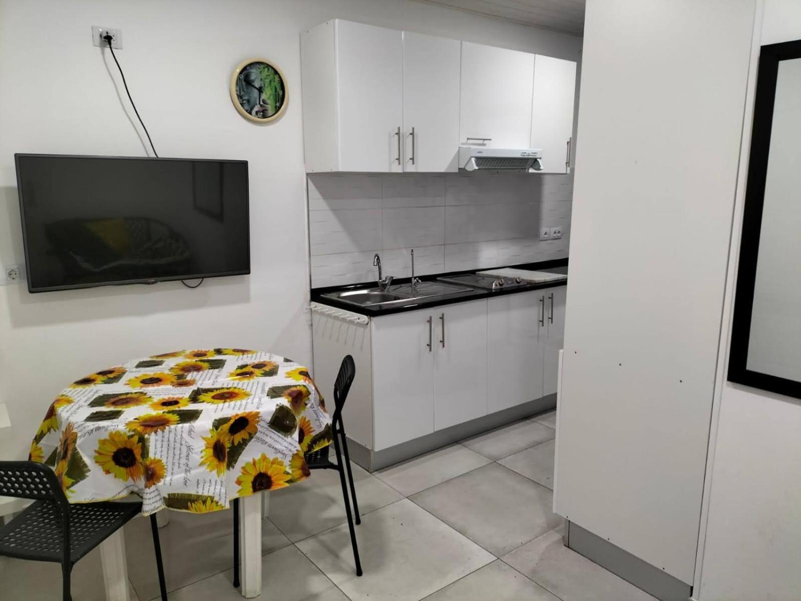 Vv Las Buganvillas Maspalomas - Cocina Y Habitaciones Con Banos Privados Kamer foto